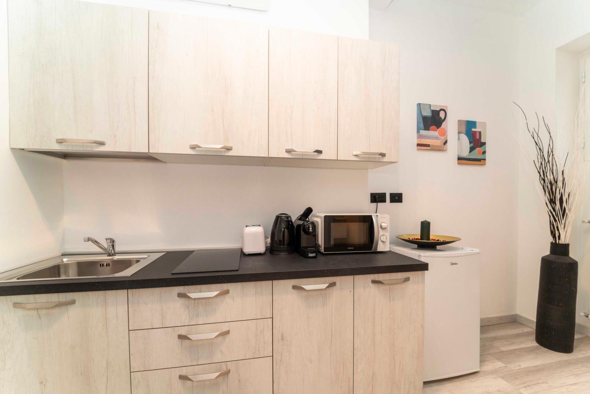 Appartement 1 B&business - Lingotto Fiere, Cto Hospital & Metro Spezia A 5' *