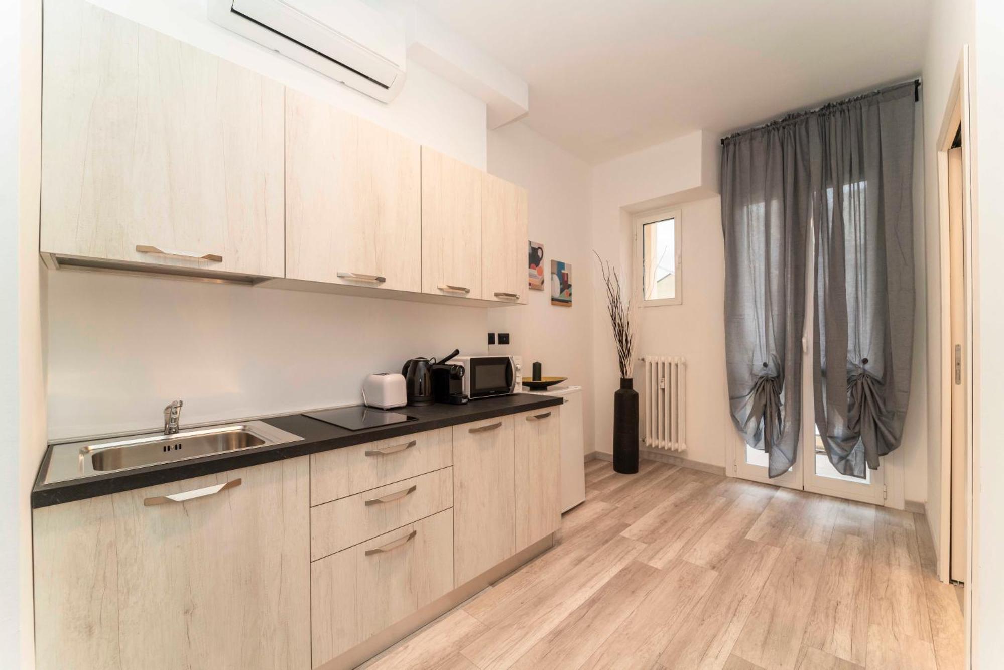 Appartement 1 B&business - Lingotto Fiere, Cto Hospital & Metro Spezia A 5' Turin
